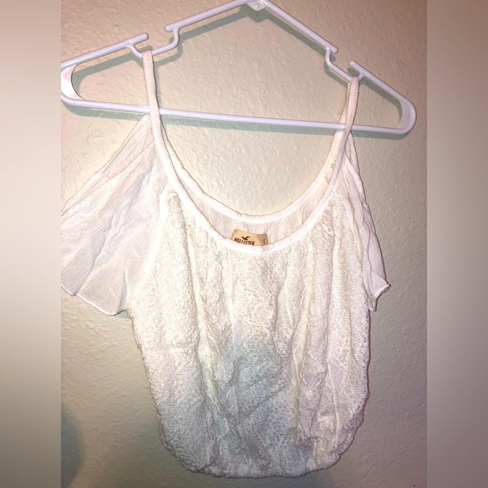 Flowy Knitted Lace Crop Top